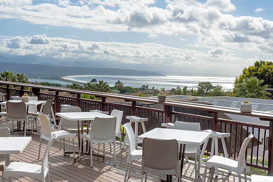 Whalesong Hotel & Spa