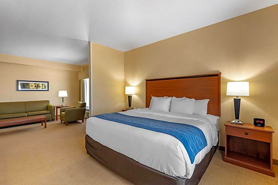 Comfort Inn & Suites Gateway to Glacier National Park
