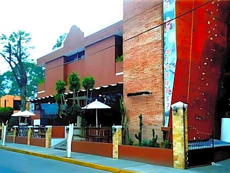 Hotel El Rancho