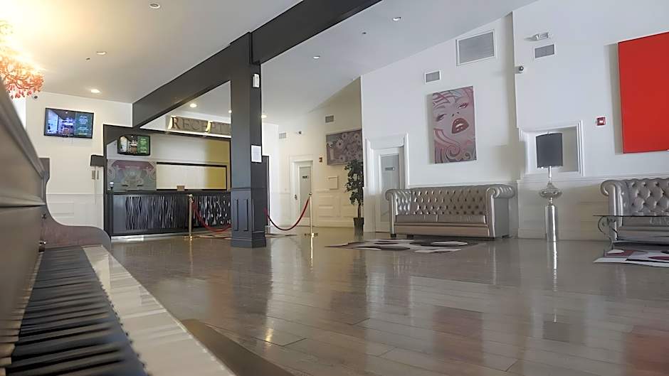 G T Hotels Inn & Suites Extended Suites
