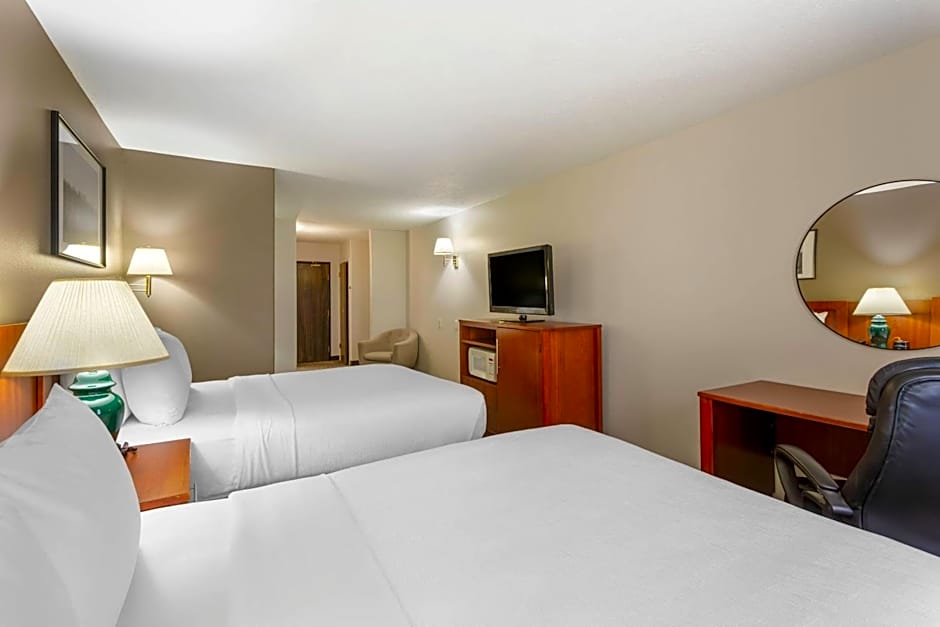 Quality Inn & Suites Fillmore I-15