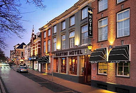 Martini Hotel
