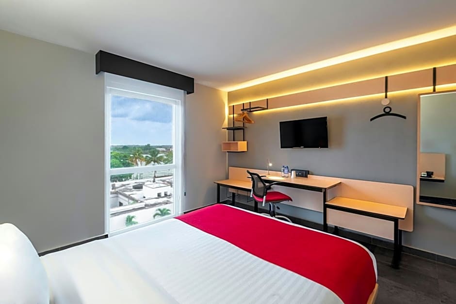 City Express by Marriott Tuxpan