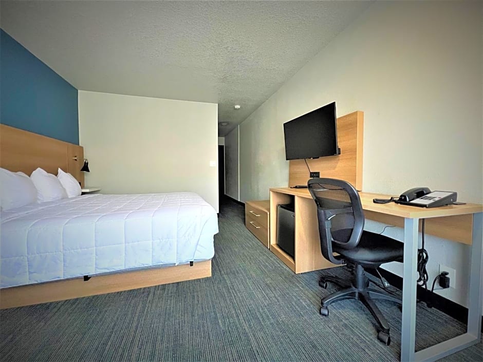 Quality Inn Portland Airport PDX