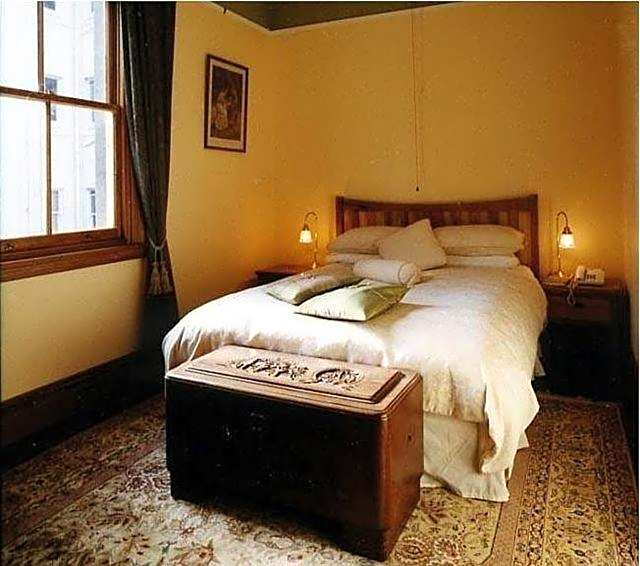 Braemar On Parliament St