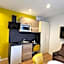 Panam Hotel GAMBETTA- Place Gambetta-Mairie du 20 emme