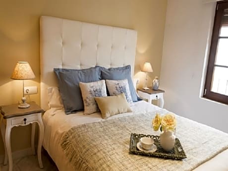Bright and well located apart. in heart of Malaga