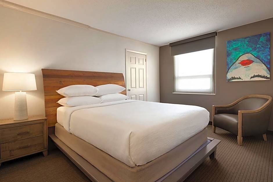 Embassy Suites by Hilton Baltimore Inner Harbor – Baltimore, MD