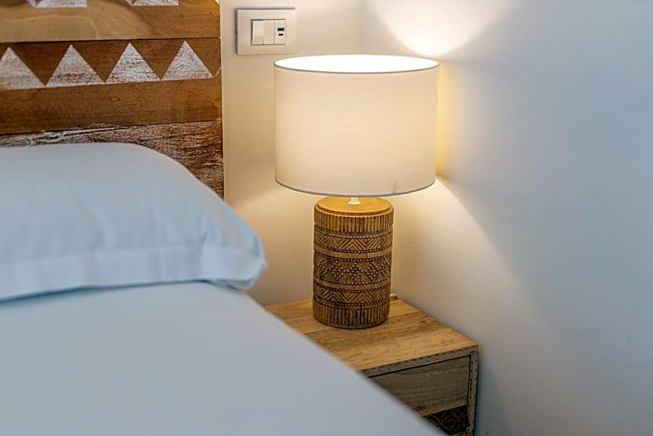 Travel B&B