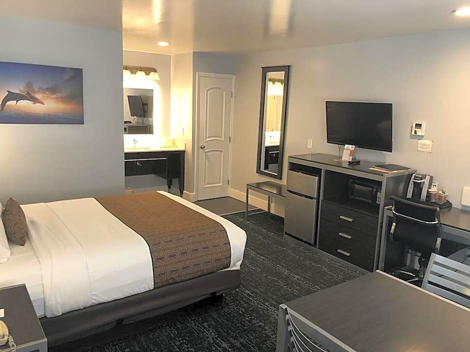 Pacific Inn