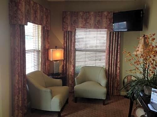InTown Suites Extended Stay Auburn