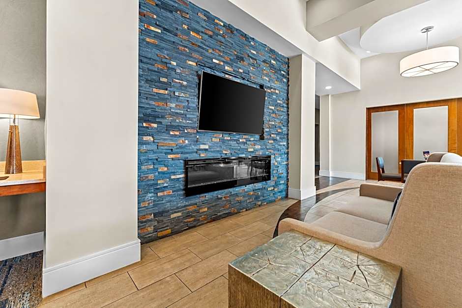 Holiday Inn Express & Suites Albany By IHG