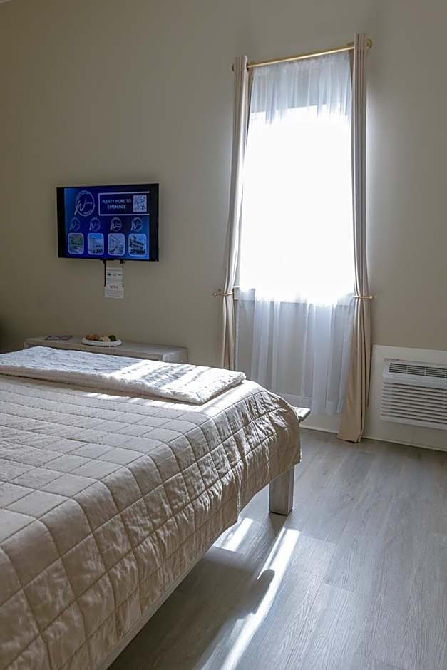 Hotel Whiskey in Pascagoula