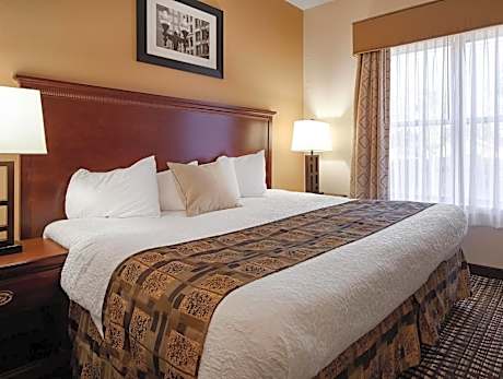 Quality Suites