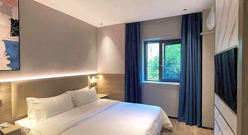 7Days Inn Deyang Zhongjiang Kuishan Park