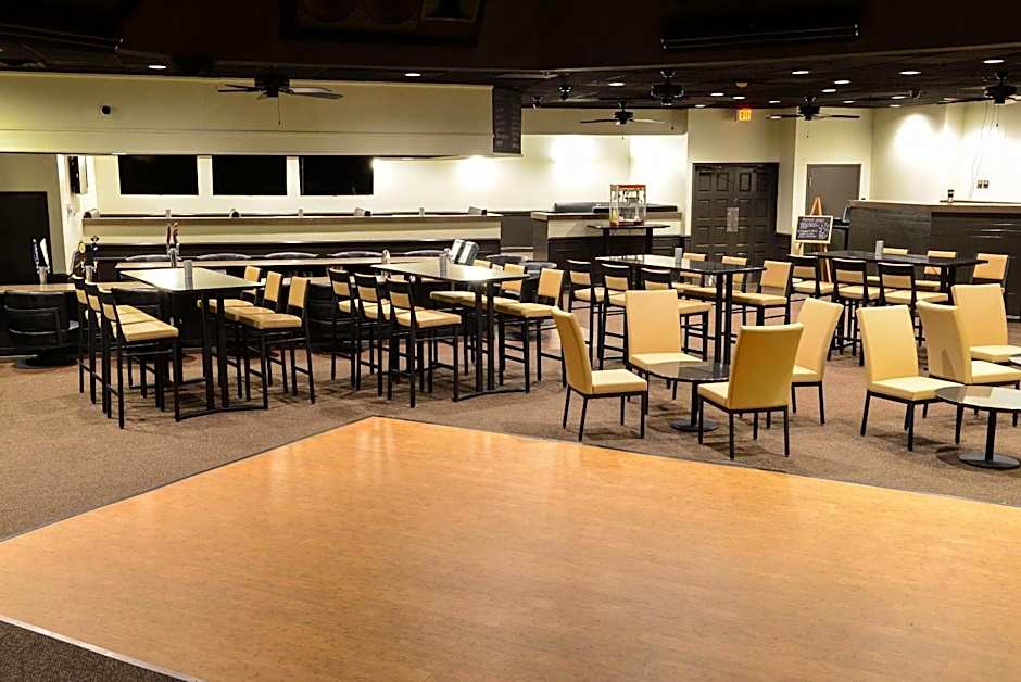 Park Inn By Radisson, Sharon, PA