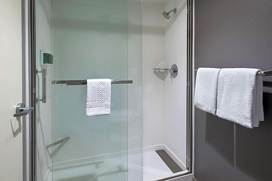 Courtyard by Marriott Norwalk