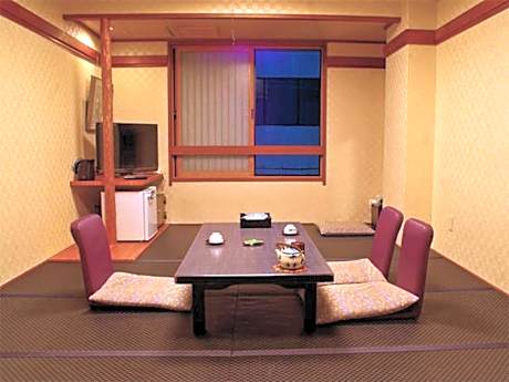 Japanese-Style Deluxe Room