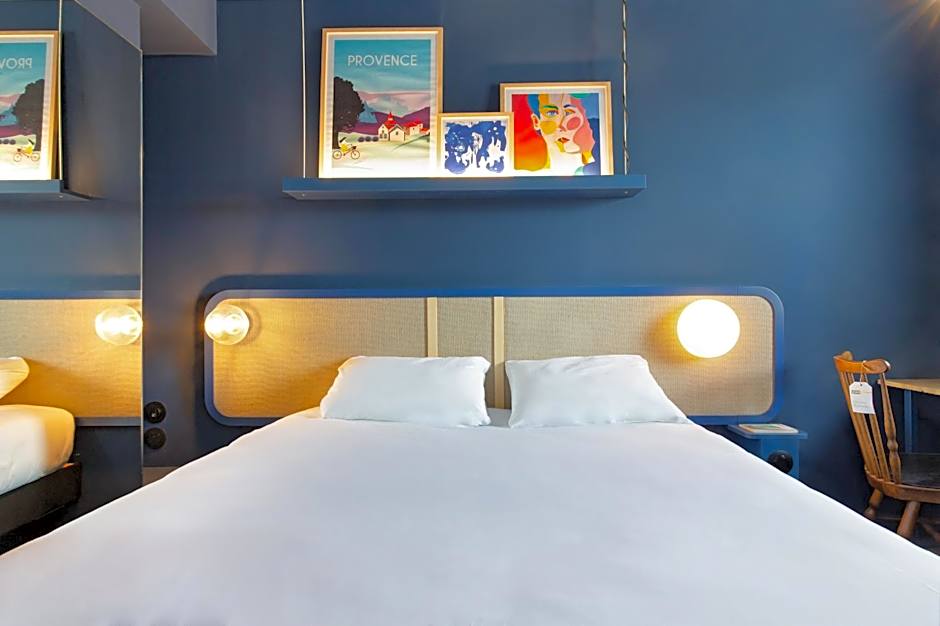 greet hotel Salon de Provence