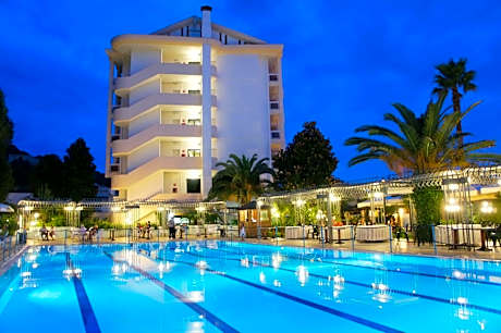 Hotel Mirasole International