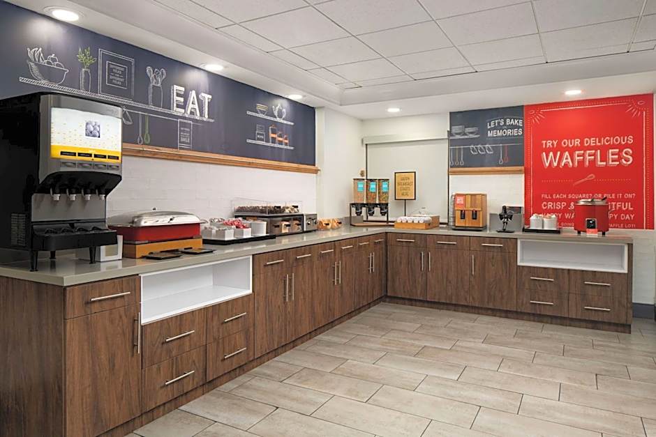 Hampton Inn By Hilton Roanoke/Hollins - I-81