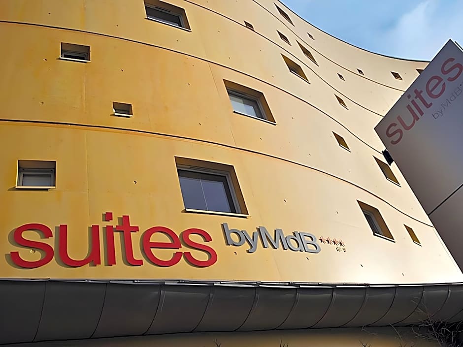 Standing Hotel Suites by Actisource