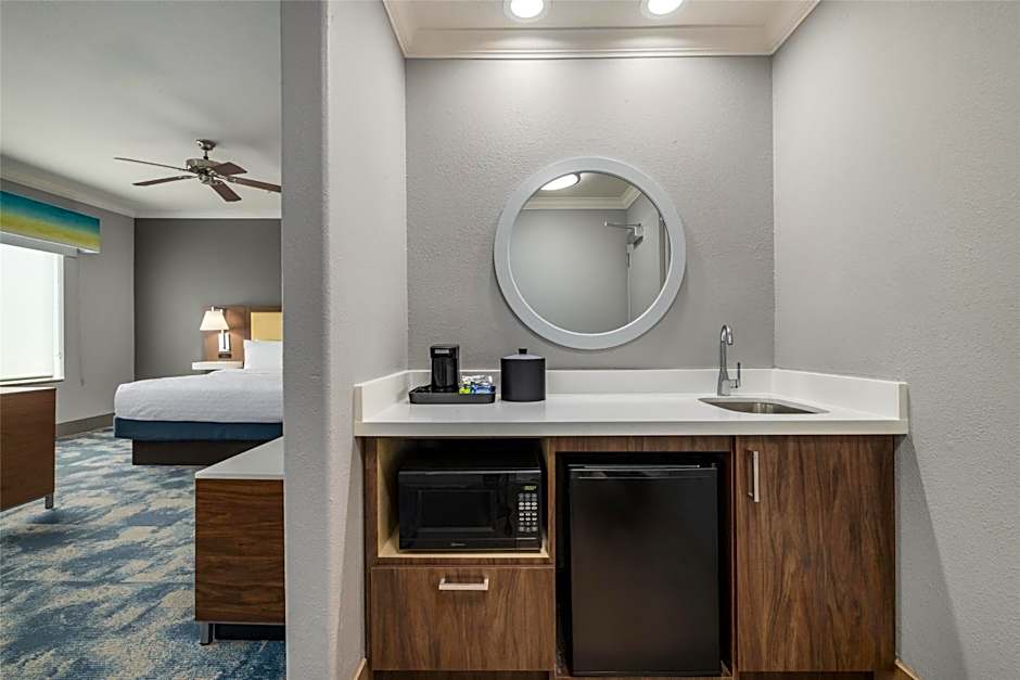 Hampton Inn By Hilton & Suites Galveston