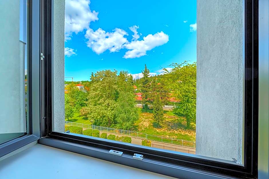 Hotel Alkar - Family Friendly Hotel with Pool in Sinj, Dalmatia