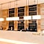 I Square Hotel