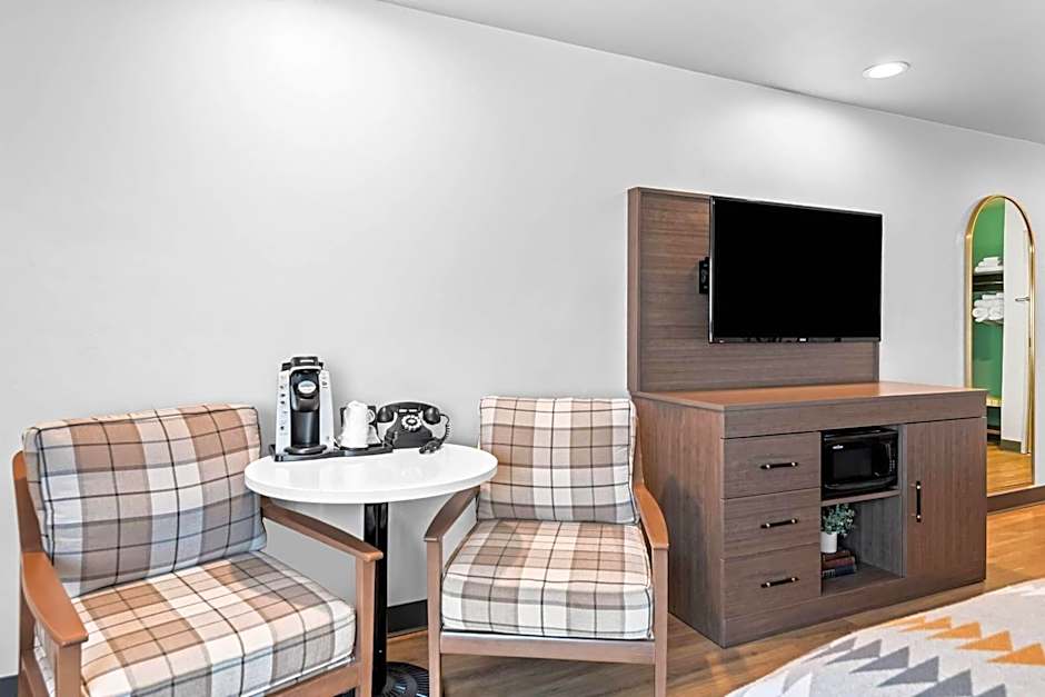 Maverick Hotel Eugene Near University, an Ascend Collection Hotel