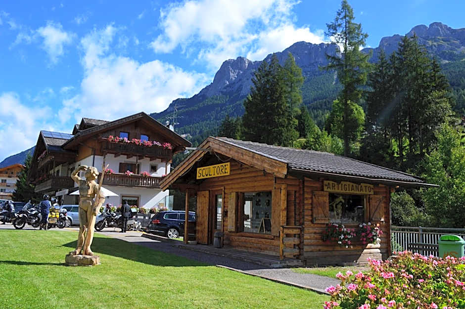 Garni Eden Bed and breakfast