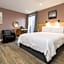 Port 56 Guesthouse