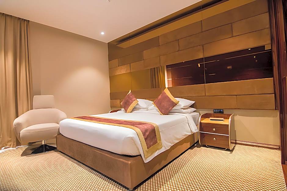 City Park Hotel Apartments