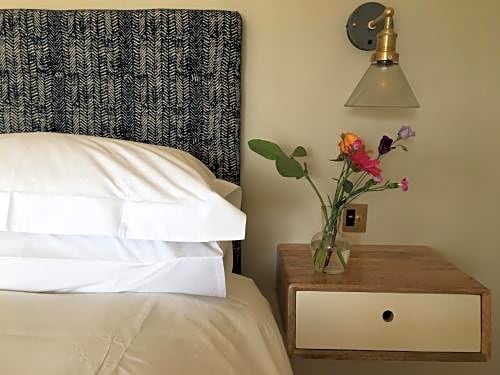 Kirkton Bay House Bed and Breakfast