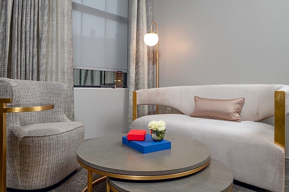 Tulsa Club Hotel Curio Collection By Hilton