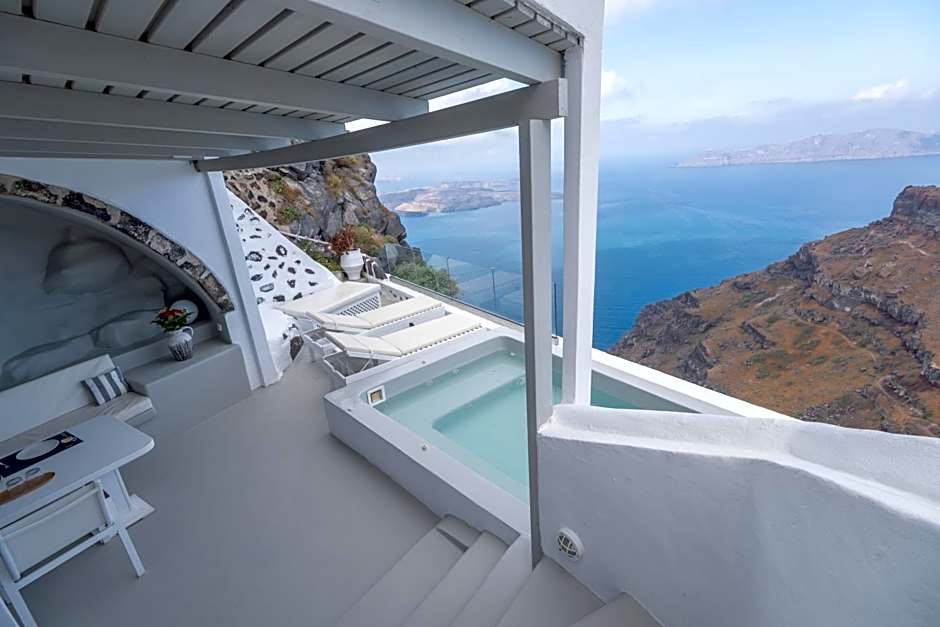 Anemos Cave Suites