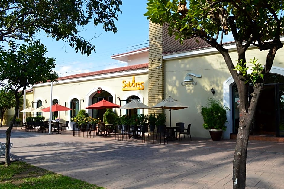 Concierge Plaza La Villa
