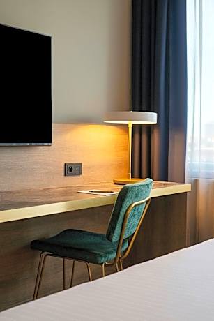 Comfort King Room