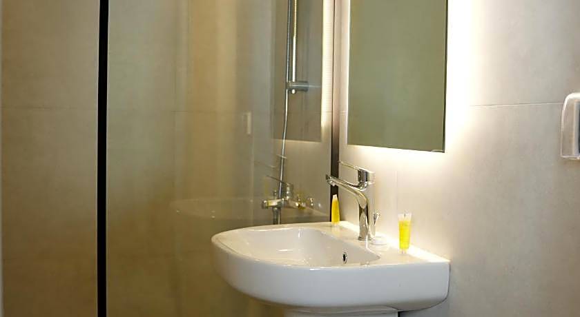 Abu Al Soud Hotel Apartments