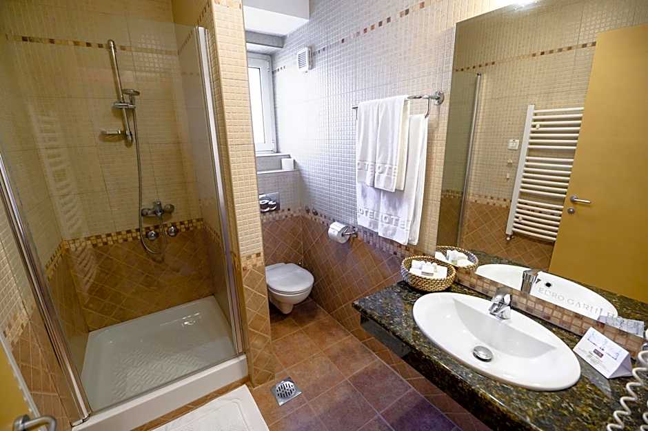 Euro Garni Hotel