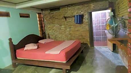 Triple Room with Private Bathroom