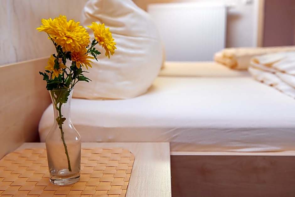 Christliche Gästehäuser Weinstraße