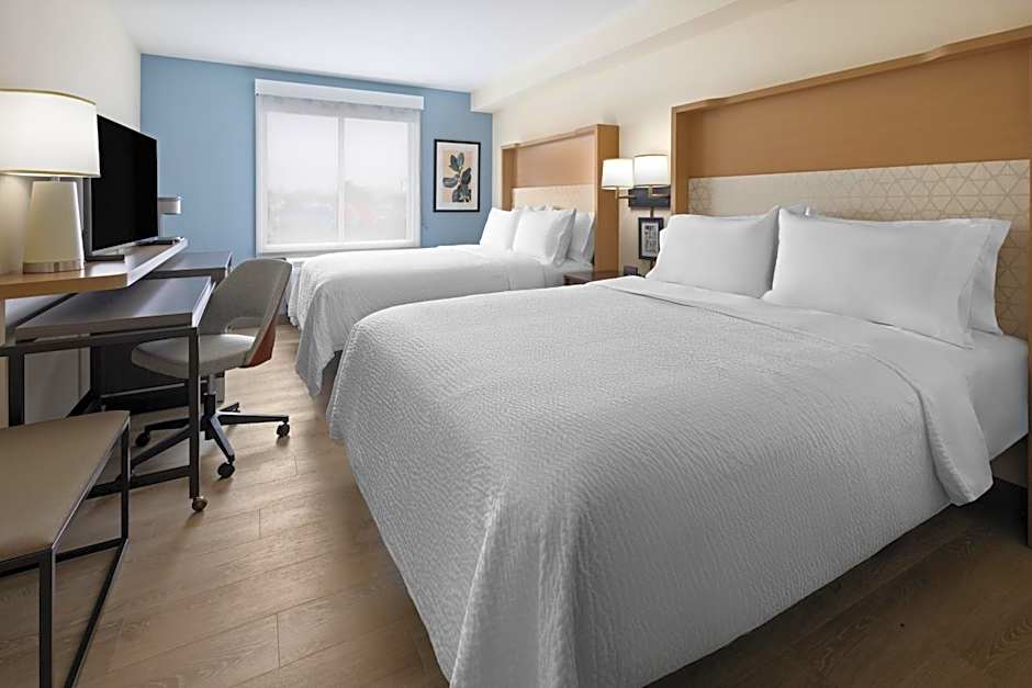 Holiday Inn & Suites Richmond West End By IHG