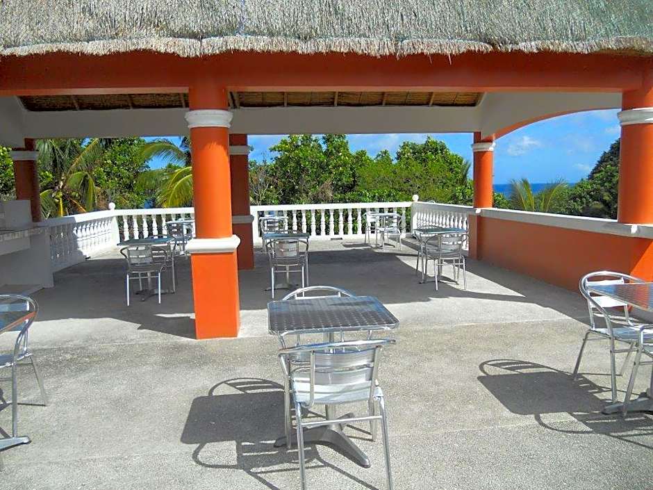 Dive Batanes Lodge