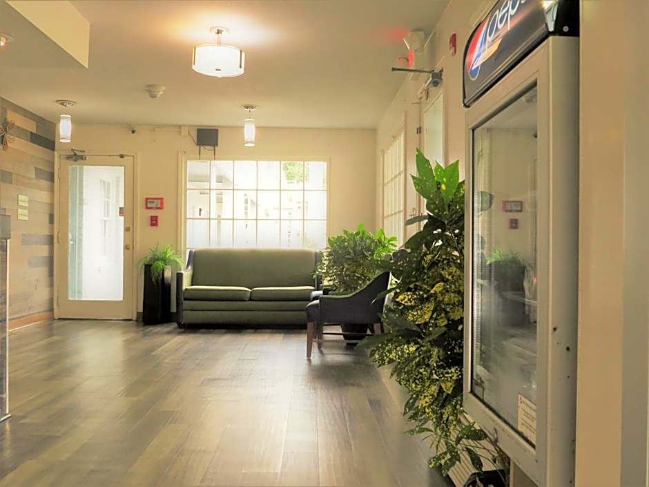 Travelodge by Wyndham Walterboro