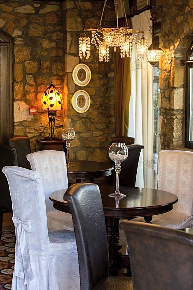Atrion Highland Hotel