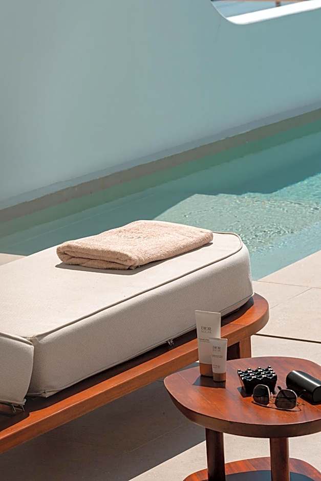 Muse οf Mykonos Luxury Suites