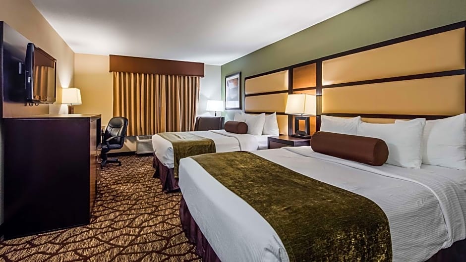 Best Western Plus Vancouver Mall Dr. Hotel & Suites