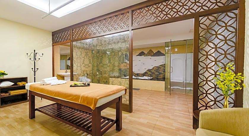 Muong Thanh Luxury Quang Ninh Hotel