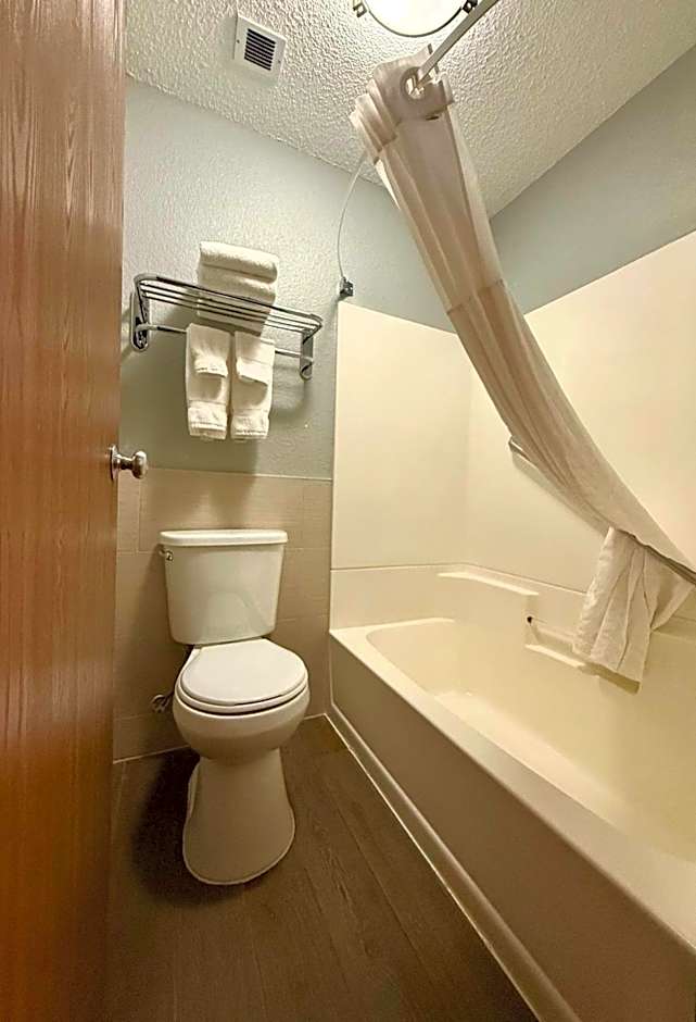 AmericInn by Wyndham Tofte Near Lake Superior